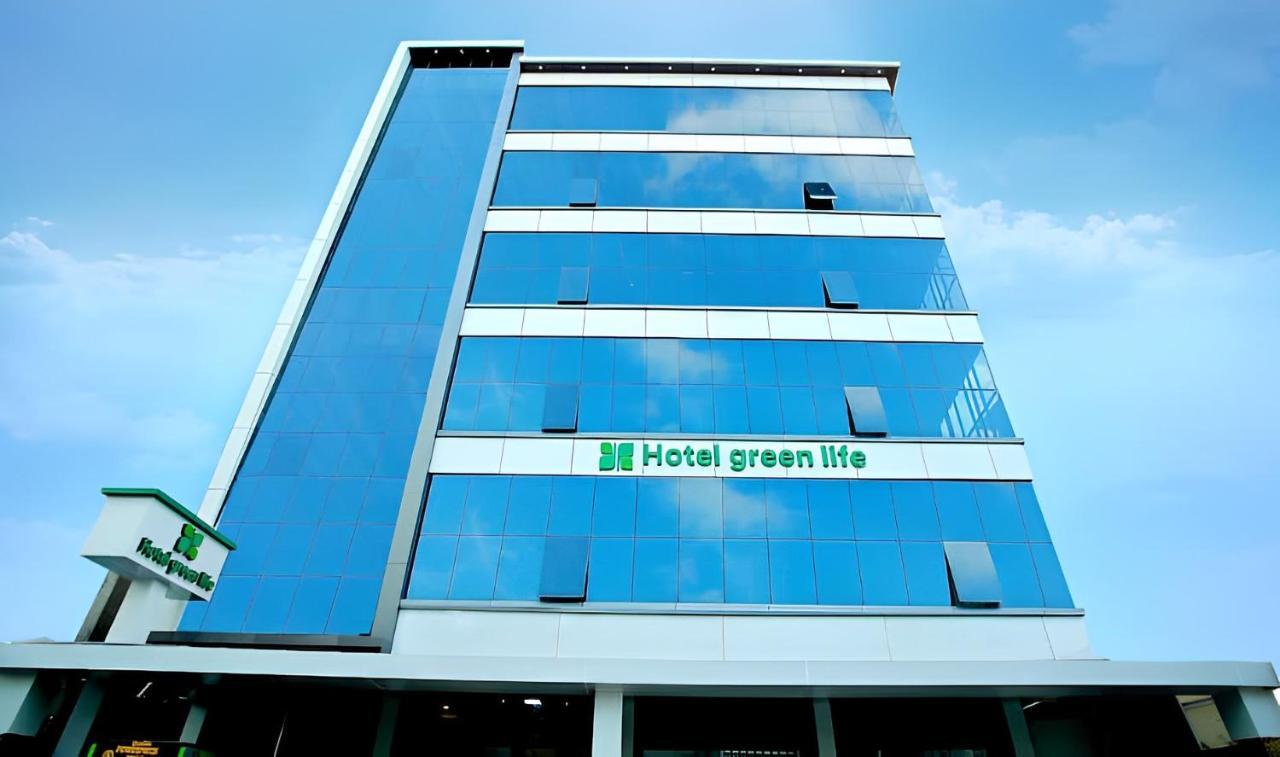 Hotel Greenlife Kochi Ngoại thất bức ảnh