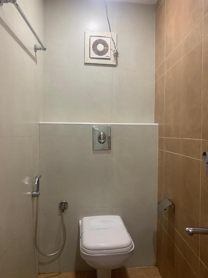 Hotel Greenlife Kochi Ngoại thất bức ảnh