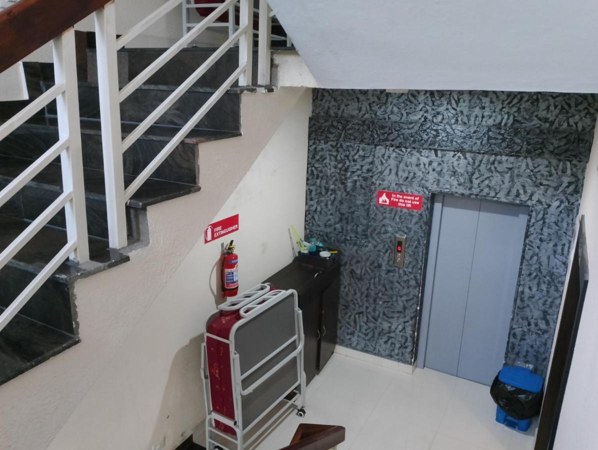 Hotel Greenlife Kochi Ngoại thất bức ảnh